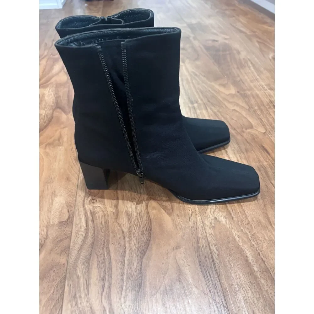 Stuart Weitzman Windy Gore-Tex Booties Black Square Toe Block Heel 9